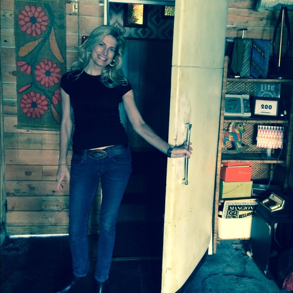 🌺🌺🌺Vacation Mode 🌺 Back 12/21/ 2025 🌺🌺 - Picture 3 of 4