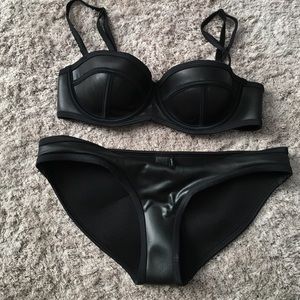 Triangl swimsuit XS top/ XXS bottom