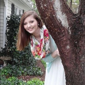 Meet your Posher, Lexie