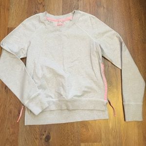 Lululemon women's Top with zippers on side