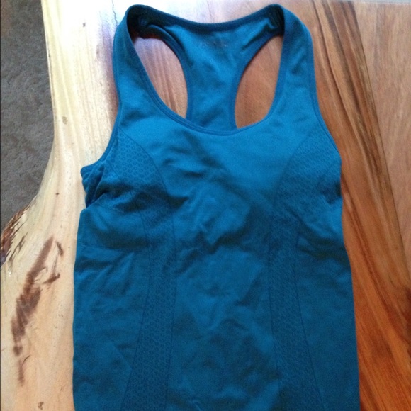 Tank - Picture 1 of 2