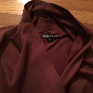 A'nue Ligne bronze long sleeve top sz small
