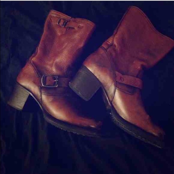 FRYE boots