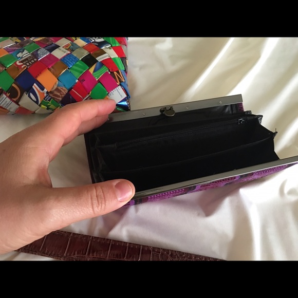 👭GIFTED 👭Clutch Wristlet Wallet Bundle - Picture 3 of 4