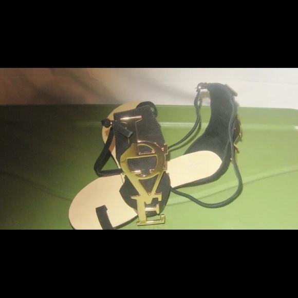 Aminah Abdul Jillil love sandel