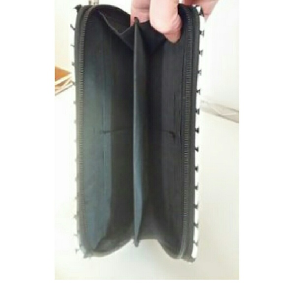 Wallet - Picture 2 of 2