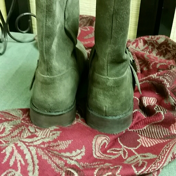 Stylish soho Suede boots - Picture 3 of 3