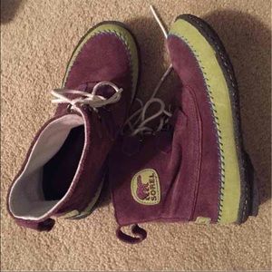 EUC. Sorel boots. Size 8.