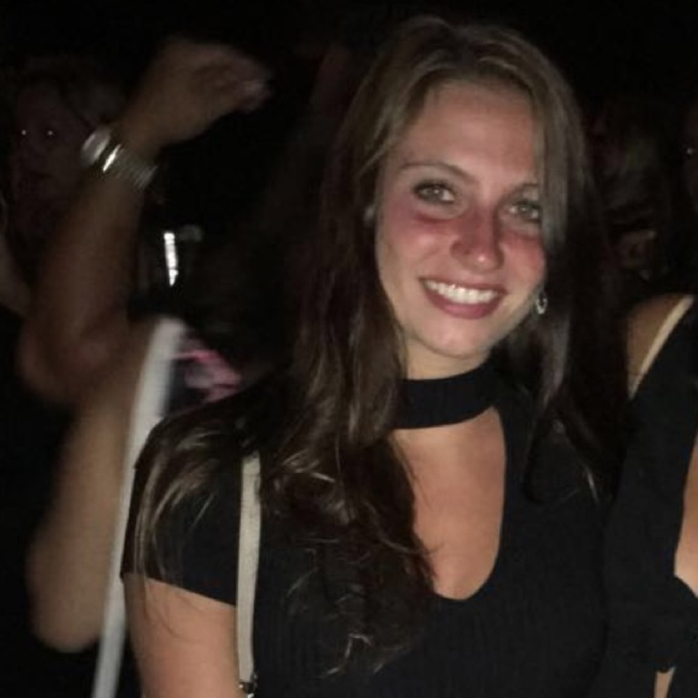 Meet your Posher, Sabrina