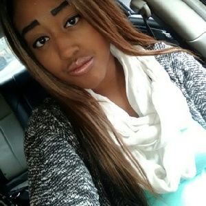 Meet your Posher, Jasmin