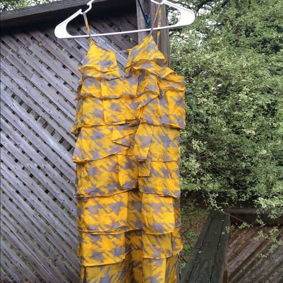 ⚡️Ark & Co. Ruffled Dress - Picture 4 of 4