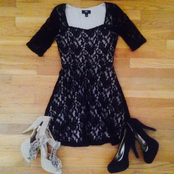 Lace dress