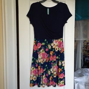 Botanical breakfast dress in navy blossoms