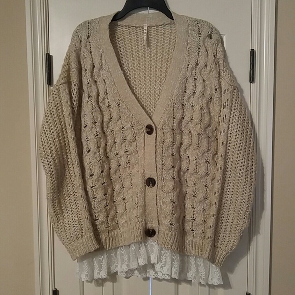 Boutique Sweaters - Beige & White Marbled Sweater Cardigan with Lace