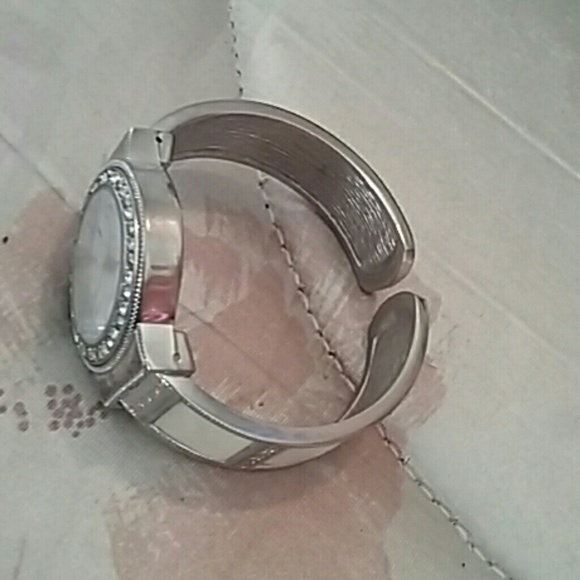 Watch Bracelet - Picture 2 of 2
