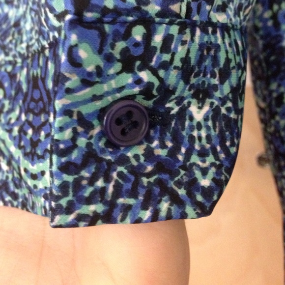 SOLD The Limited *Outback Red* blouse XS - Picture 3 of 4