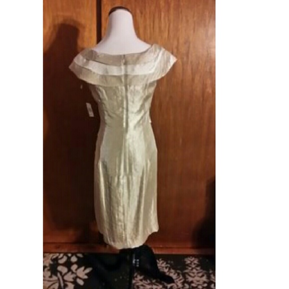 NWT dress - Picture 2 of 2