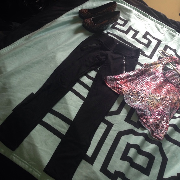 REWIND leggings