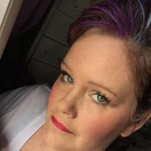 Meet your Posher, Tonya