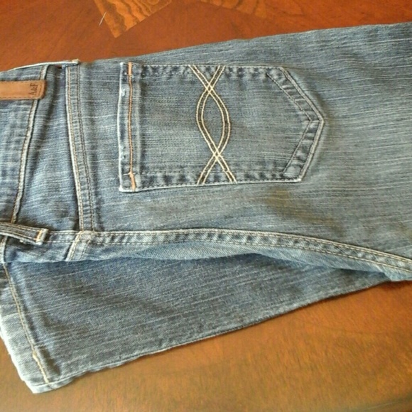 A & F  JEANS