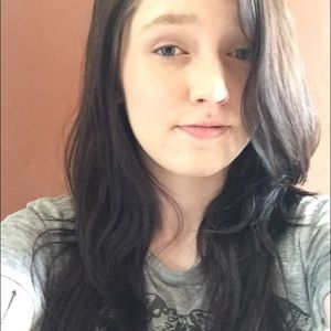 Meet your Posher, Darcee