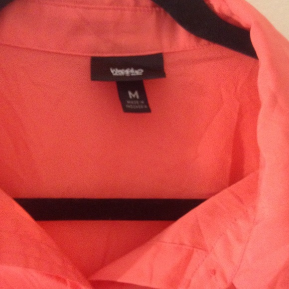 4 tops for $14!coral/orangish blouse - Picture 2 of 3