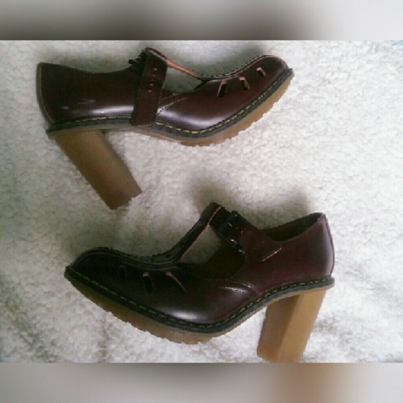🌸Dr. Martens heels 🌸