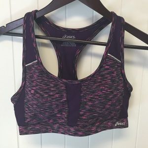 Asics L sports bra with removable pad