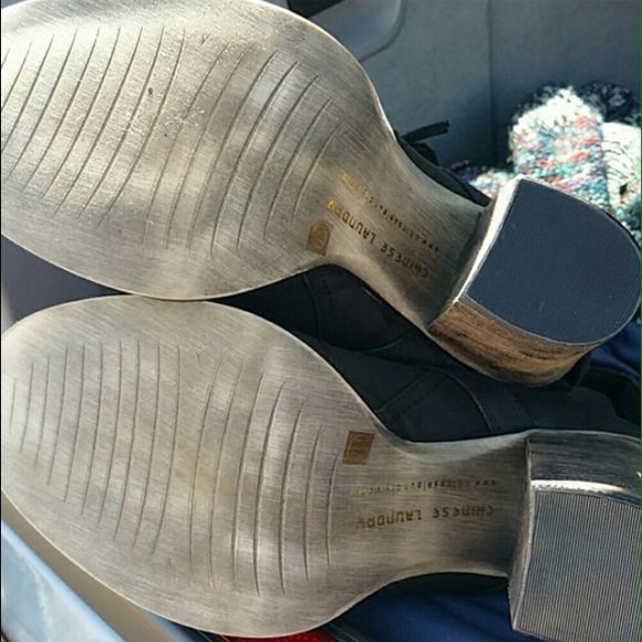 Chinese laundry booties - Picture 2 of 2