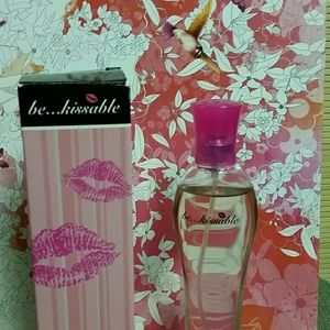 perfume avon