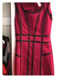 Sleeveless red dress. Never worn. Size m