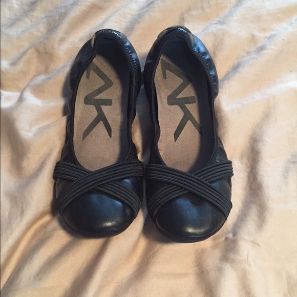 Black flats