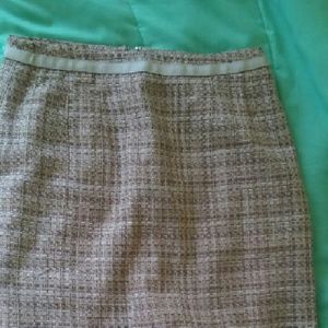 Tweed skirt