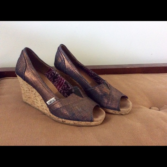 TOMS Wedges