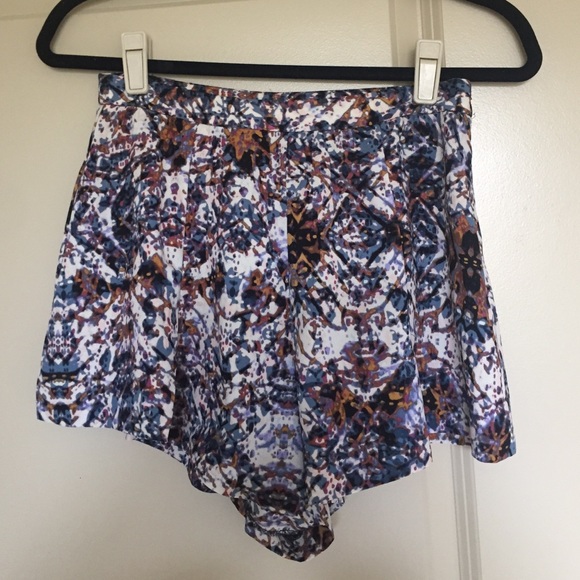High waisted printed shorts