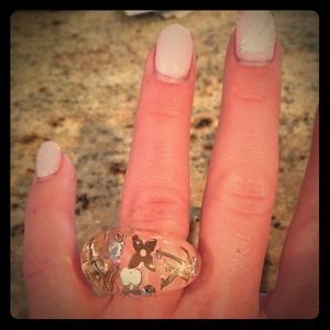 Authentic Louis Vuitton women's inclusion ring
