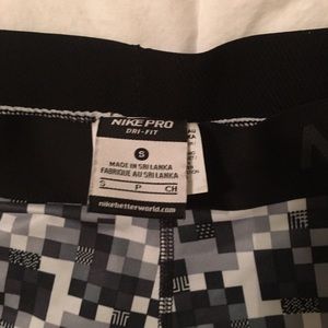 Nike Pro Dri Fit leggings workout pants