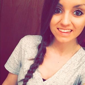 Meet your Posher, Tia