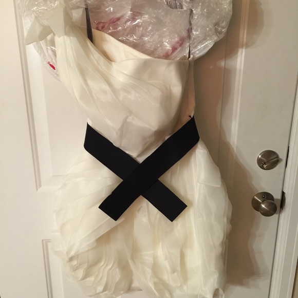 Vera Wang Cocktail Dress