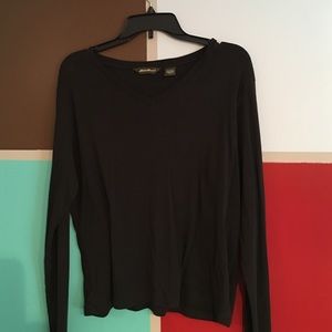 Black EddieBauer v neck long sleeve women's large