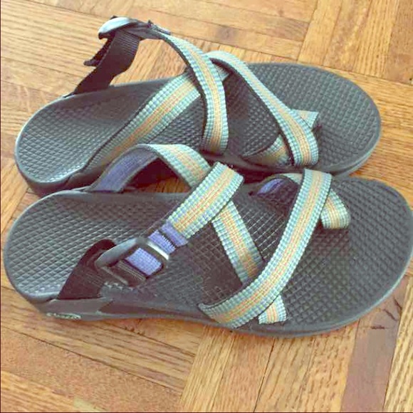 Chacos size 7