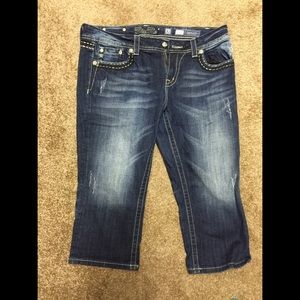 Buckle: Miss Me Jeans