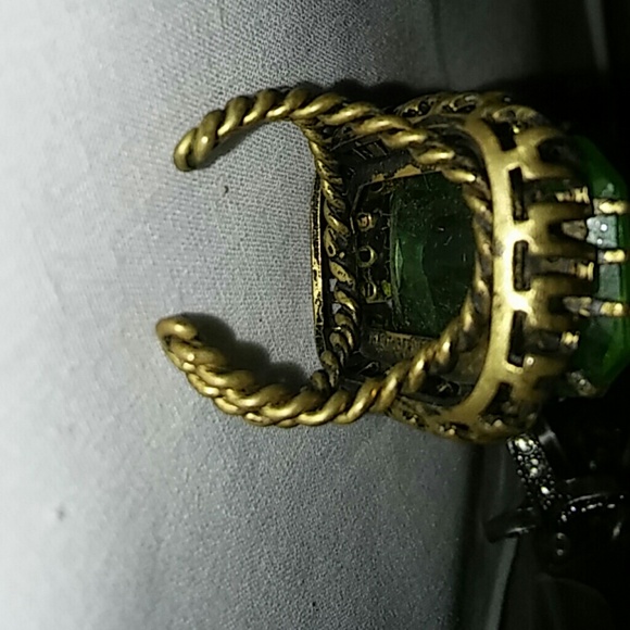 Hand made ring - Picture 2 of 2