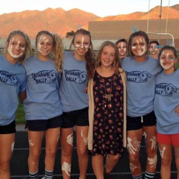 Meet your Posher, Aspen - Picture 1 of 1