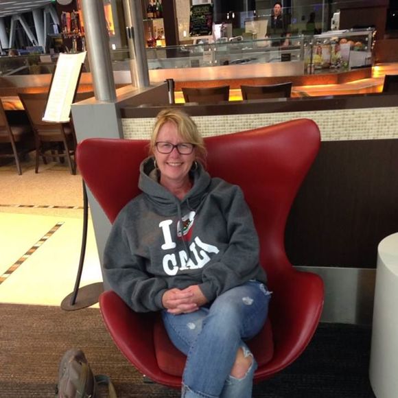 Meet your Posher, Andrea - Picture 1 of 1