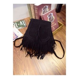 ❌sold on merc❌Black fringe bag
