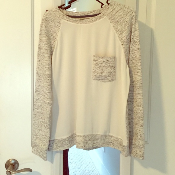 Long sleeve Lou & Grey shirt