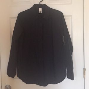 Gap Pleaded Botton Down Shirt