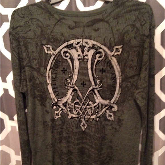 Men's Affliction shirt