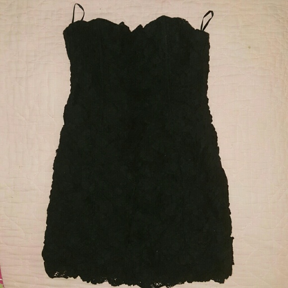 Black strapless dress